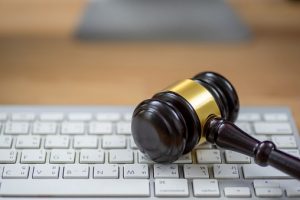 شرایط ثبت نام آزمون قضاوت ۱۴۰۱